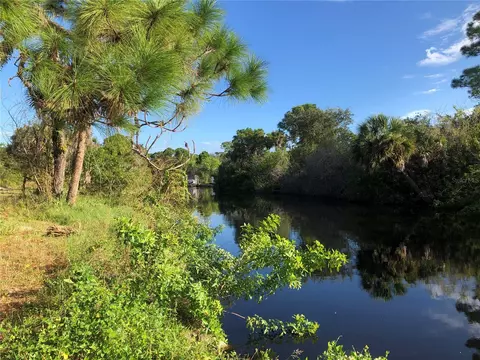 2296 Hale St, Port Charlotte, FL 33953