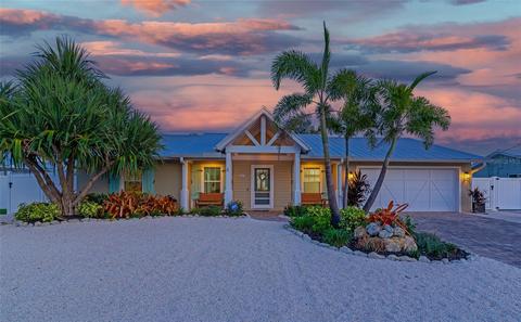 531 67th St, Holmes Beach, FL 34217