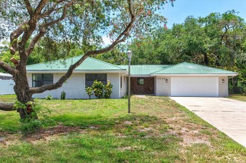2034 W Leewynn Dr, Sarasota, FL 34240