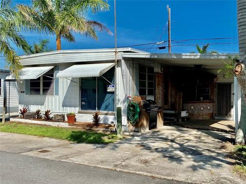3704 115th Street Ct W, Bradenton, FL 34210