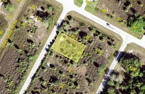 9164 Waldrep St, Port Charlotte, FL 33981
