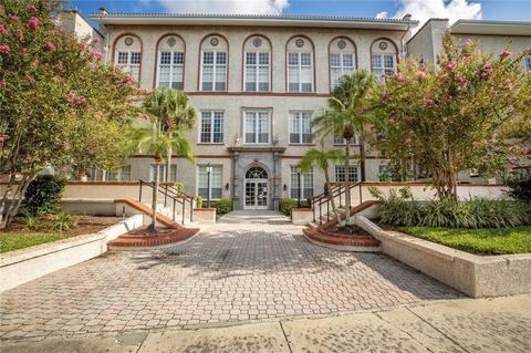 701 Mirror Lake Dr N #303, Saint Petersburg, FL 33701