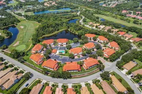 7325 Fountain Palm Cir, Bradenton, FL 34203