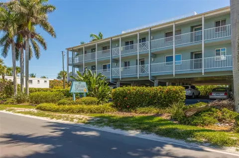 7000 Gulf Dr #214, Holmes Beach, FL 34217
