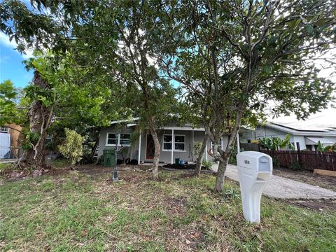 604 25th Ave W, Bradenton, FL 34205