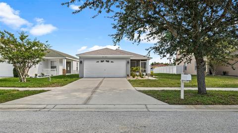 8160 Canterbury Lake Blvd, Tampa, FL 33619