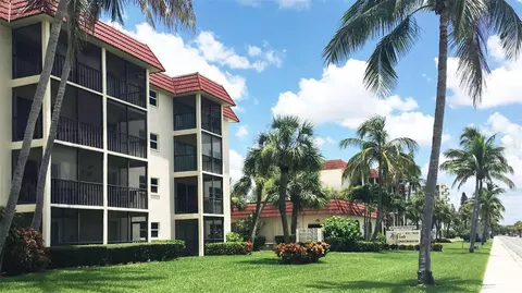 925 Beach Rd #210, Sarasota, FL 34242