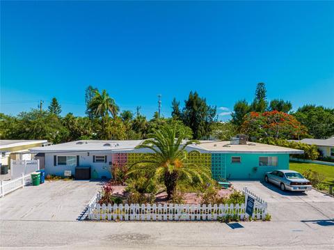 443 63rd St, Holmes Beach, FL 34217