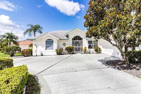 4916 Kilty Ct E, Bradenton, FL 34203