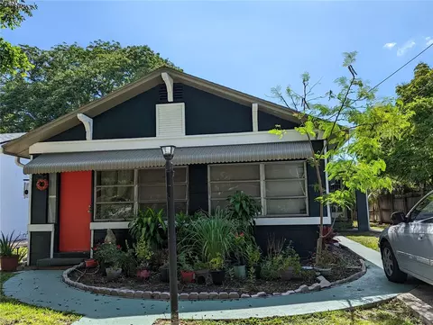 1515 15th St W, Bradenton, FL 34205