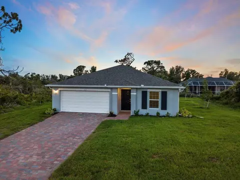4163 Barnes Ln, Port Charlotte, FL 33981