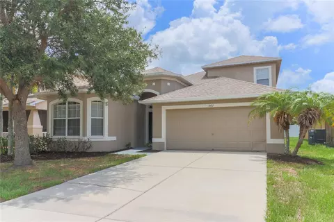 501 Stone Briar Dr, Ruskin, FL 33570