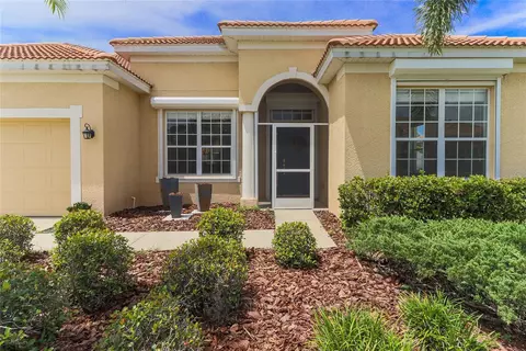 1449 Pinyon Pine Dr, Sarasota, FL 34240