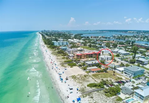 2112 Gulf Blvd #4B, Indian Rocks Beach, FL 33785