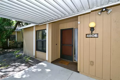 4808 Village Gardens Dr #119, Sarasota, FL 34234
