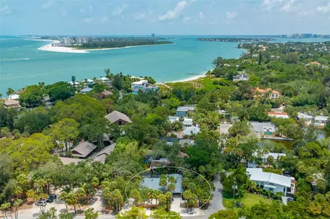 445 Reid St, Sarasota, FL 34242