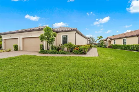 8231 Varenna Dr, Sarasota, FL 34231