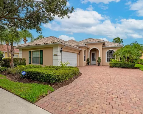 5790 Benevento Dr, Sarasota, FL 34238