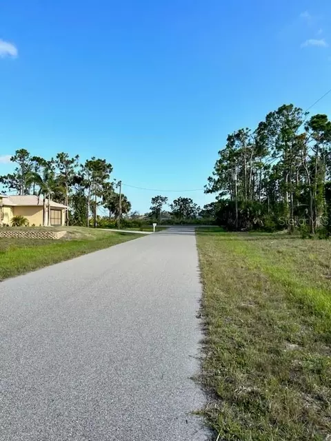14 Dory Ct, Placida, FL 33946