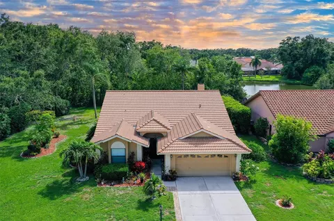 6104 Nicole Dr, Sarasota, FL 34243