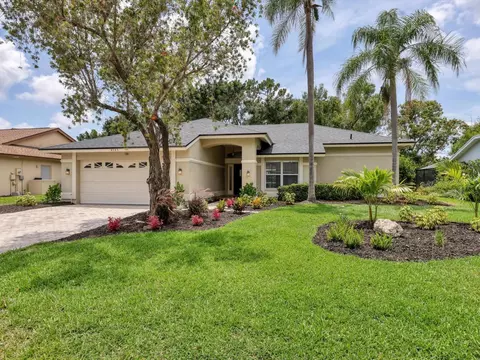 4733 Meadowview Cir, Sarasota, FL 34233