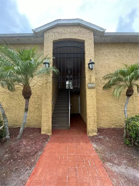 1833 Parakeet Way #1106, Sarasota, FL 34232
