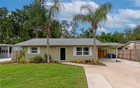 3220 Williamsburg St, Sarasota, FL 34231