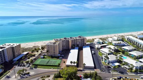 5300 Gulf Dr #104, Holmes Beach, FL 34217