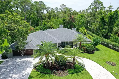 5121 Willow Leaf Dr, Sarasota, FL 34241