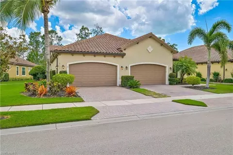 9137 Isla Bella Cir, Bonita Springs, FL 34135