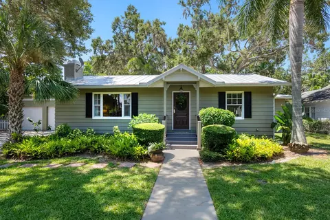 1734 Bahia Vista St, Sarasota, FL 34239