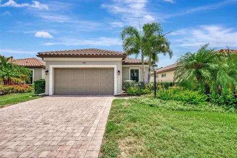 5129 Serata Dr, Bradenton, FL 34211