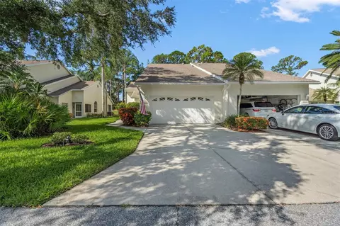 6144 Country Club Way, Sarasota, FL 34243