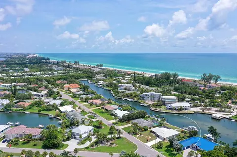 6021 Emerald Harbor Dr, Longboat Key, FL 34228