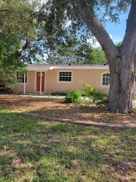 2262 Temple St, Sarasota, FL 34239