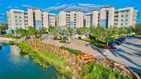 10530 Boardwalk Loop #402, Lakewood Ranch, FL 34202