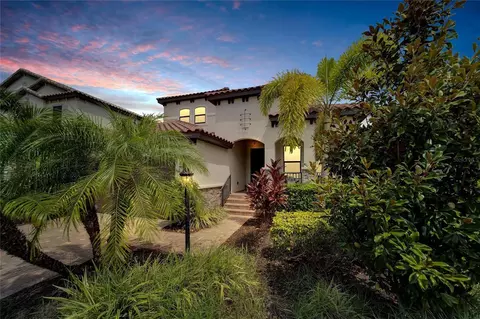 6104 Champions Row St, Bradenton, FL 34210