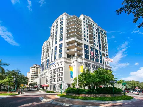 50 Central Ave #11B, Sarasota, FL 34236