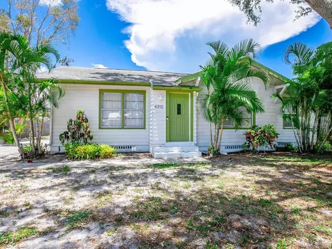 4312 21st Ave W, Bradenton, FL 34209