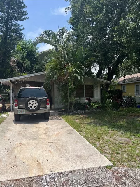 1071 Highland St, Sarasota, FL 34234