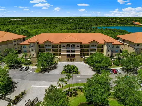 7710 Lake Vista Ct #302, Lakewood Ranch, FL 34202