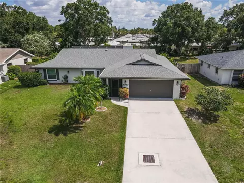 4340 Meadowland Cir, Sarasota, FL 34233