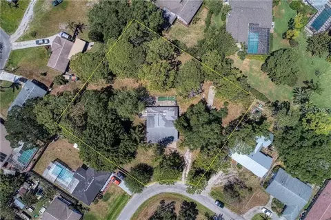 5640 Sawyer Cir, Sarasota, FL 34233