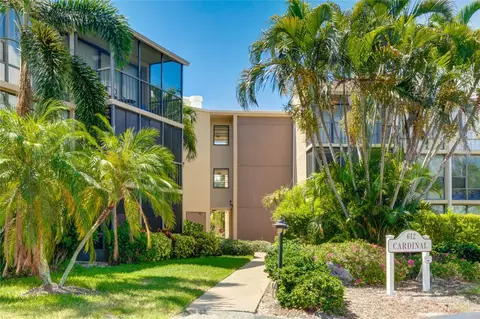 612 Bird Bay Dr S #214, Venice, FL 34285