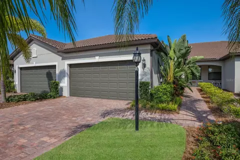 6926 Dorset Ct, Lakewood Ranch, FL 34202