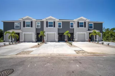 8772 Milestone Dr, Sarasota, FL 34238