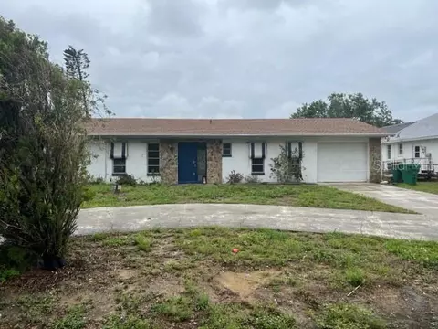1253 Harbor Blvd, Port Charlotte, FL 33952