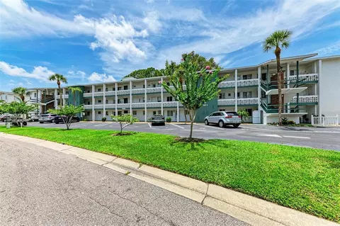5902 17th St W #C33, Bradenton, FL 34207