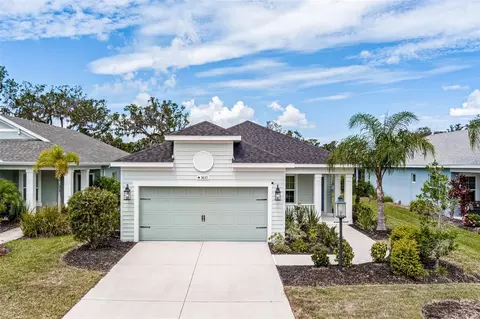 3635 Shimmering Oaks Dr, Parrish, FL 34219