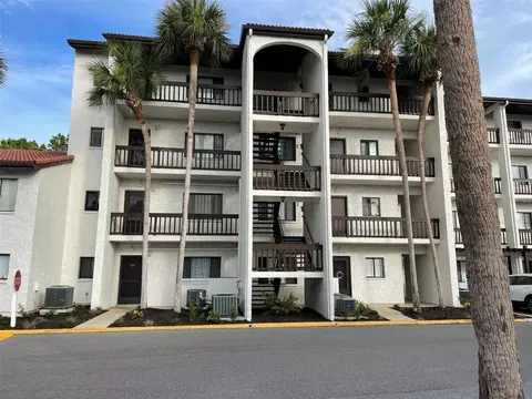 1624 Stickney Point Rd #308, Sarasota, FL 34231